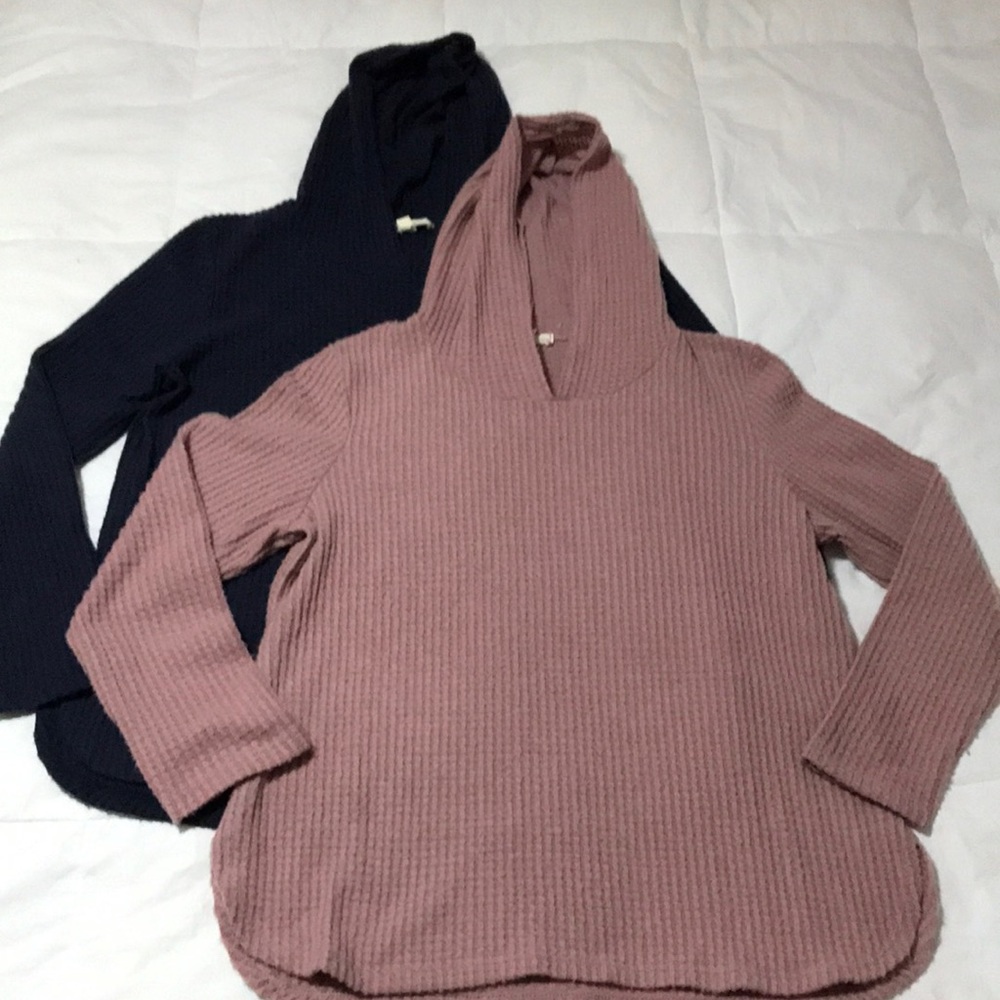 2 Waffle sweater tops M/L